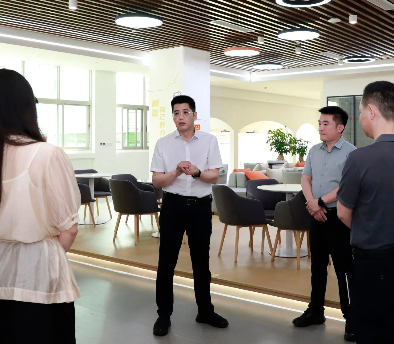 丰泽区委主要领导调研内外贸高质量发展工作